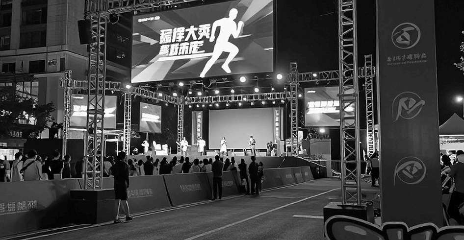 Amy Hunt bứt phá 22.16 giây ở Diamond League Final: Triển vọng cho cúp Ultimate Championships Amy Hunt bứt phá 22.16 giây ở Diamond League Final: Triển vọng cho cúp Ultimate Championships