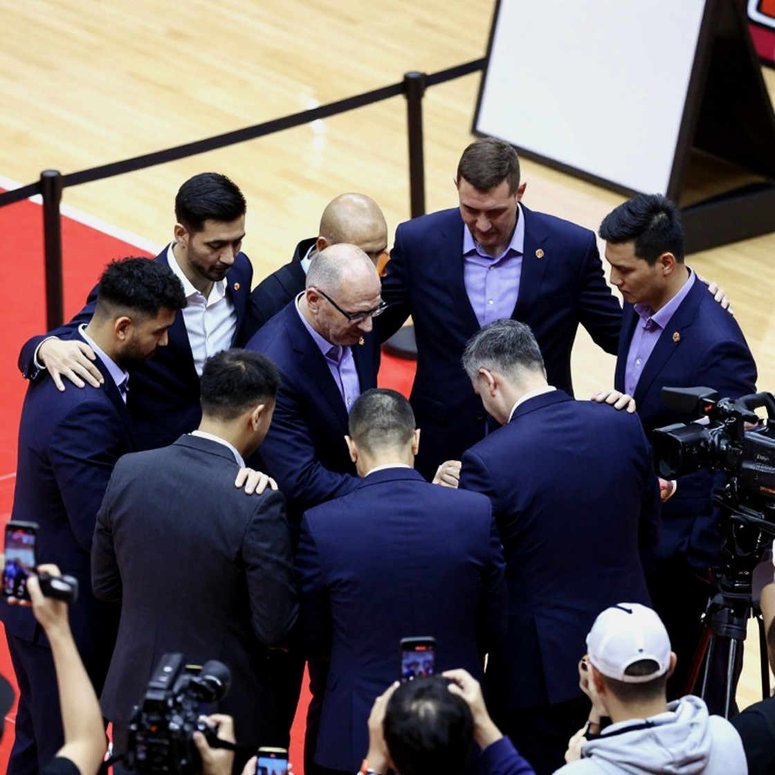 Rui Hachimura và Canh Bạc Clippers: Khi Một Cú Ném Ba Không Đủ Cứu Một Mùa Giải