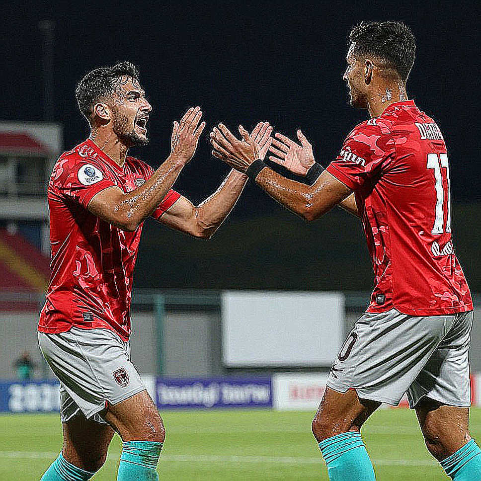 Malaysia đè bẹp Singapore 6-0 và chờ Việt Nam ở trận tranh hạng ba: hàng công nhập tịch, niềm tin và nghịch lý của một bảng đấu