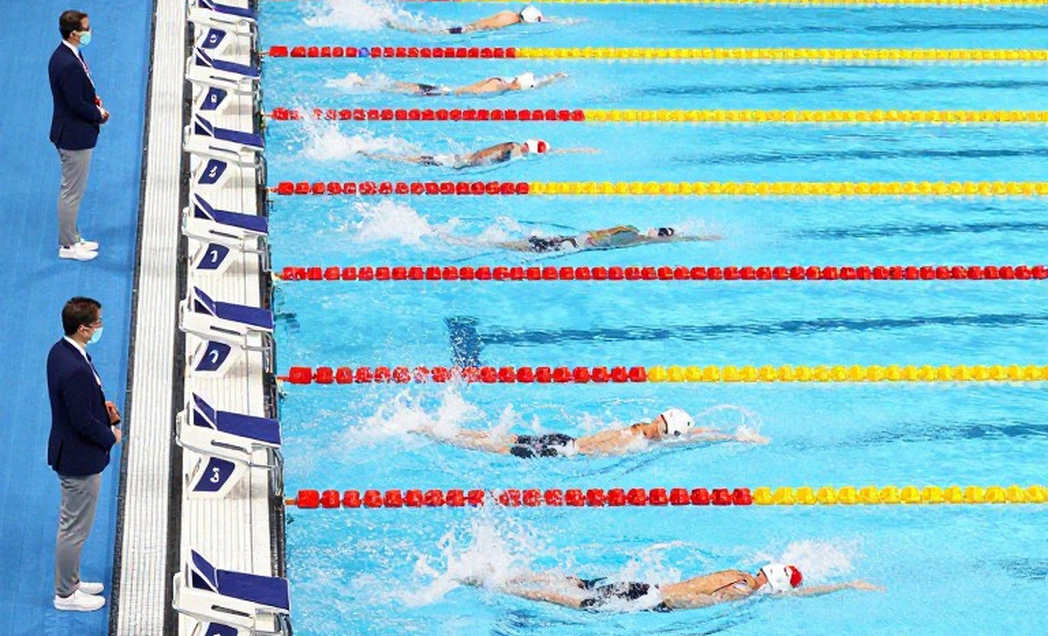 Gui Caribe phá kỷ lục giải José Finkel với 45.61 giây, giành HCV 100m tự do bể ngắn