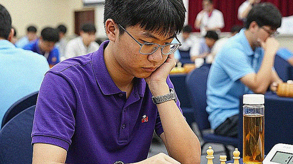 Fritz 20 and the Generation Battle: When Chess Software Aims to Replace Coaches Fritz 20 and the Generation Battle: When Chess Software Aims to Replace Coaches