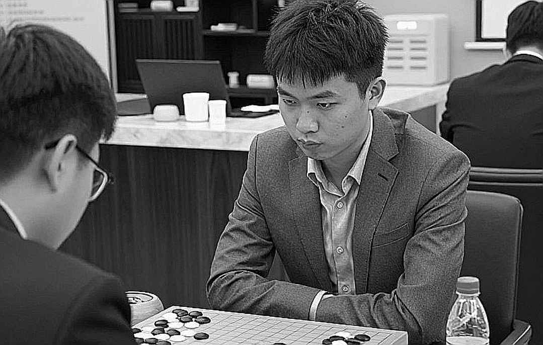 Olympiad cờ vua 2026: Ấn Độ thắng 3,5–0,5 ở vòng 10, nhưng vàng được quyết ở bàn 1 và bàn 2